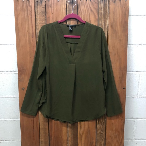 Forever 21 size medium olive green top - Picture 2 of 7